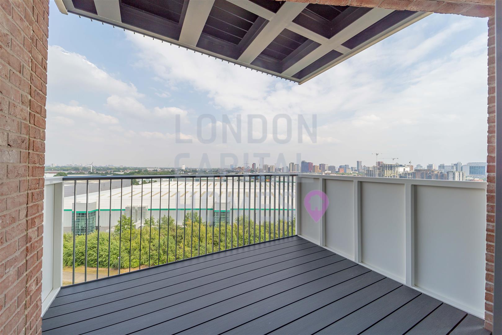 Skyline Apartments, 11 Makers Yard, London